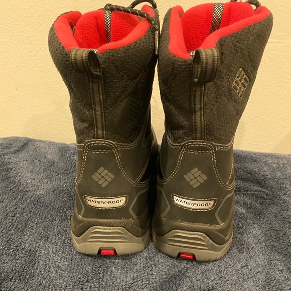 Black Colombia Snow boots waterproof size 8 boots very good condition - Picture 5 of 10